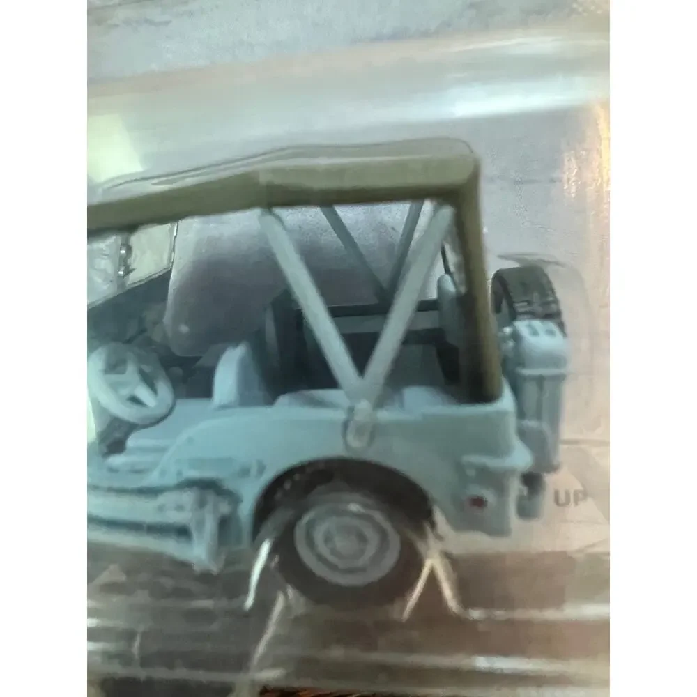 Johnny Lightning Pearl Harbor Willy US Navy Jeep new in packaging